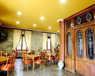 Puente Romano - Cangas de Onís - Restaurang