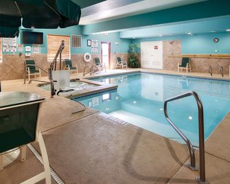 Best Western Plus Monahans Inn & Suites - Monahans - Pool