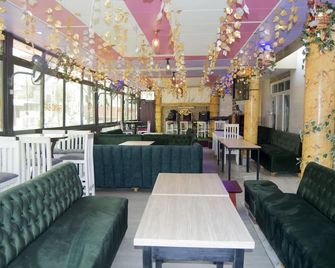 Hotel El Mimosa Complex - Douala - Restaurant