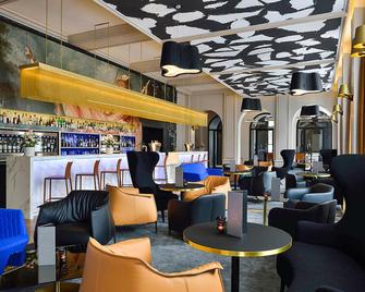 Grand Hôtel La Cloche Dijon - MGallery Collection - Dijon - Rakennus