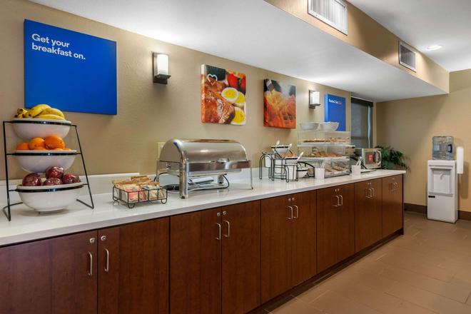 Comfort Inn Ocala Silver Sprgs 121 1 3 9 Ocala Hotel Deals