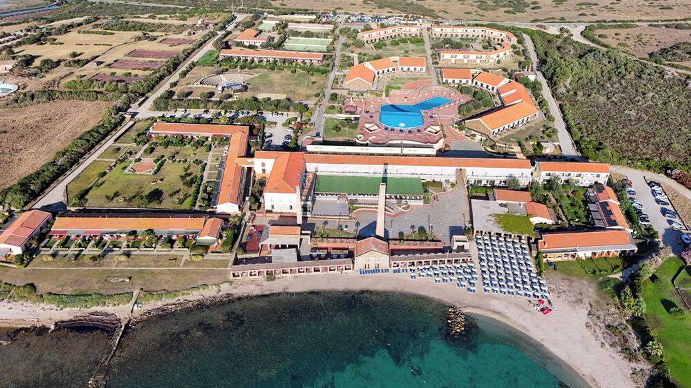 لي توناري دي ستينتينو - بيتش ريزورت