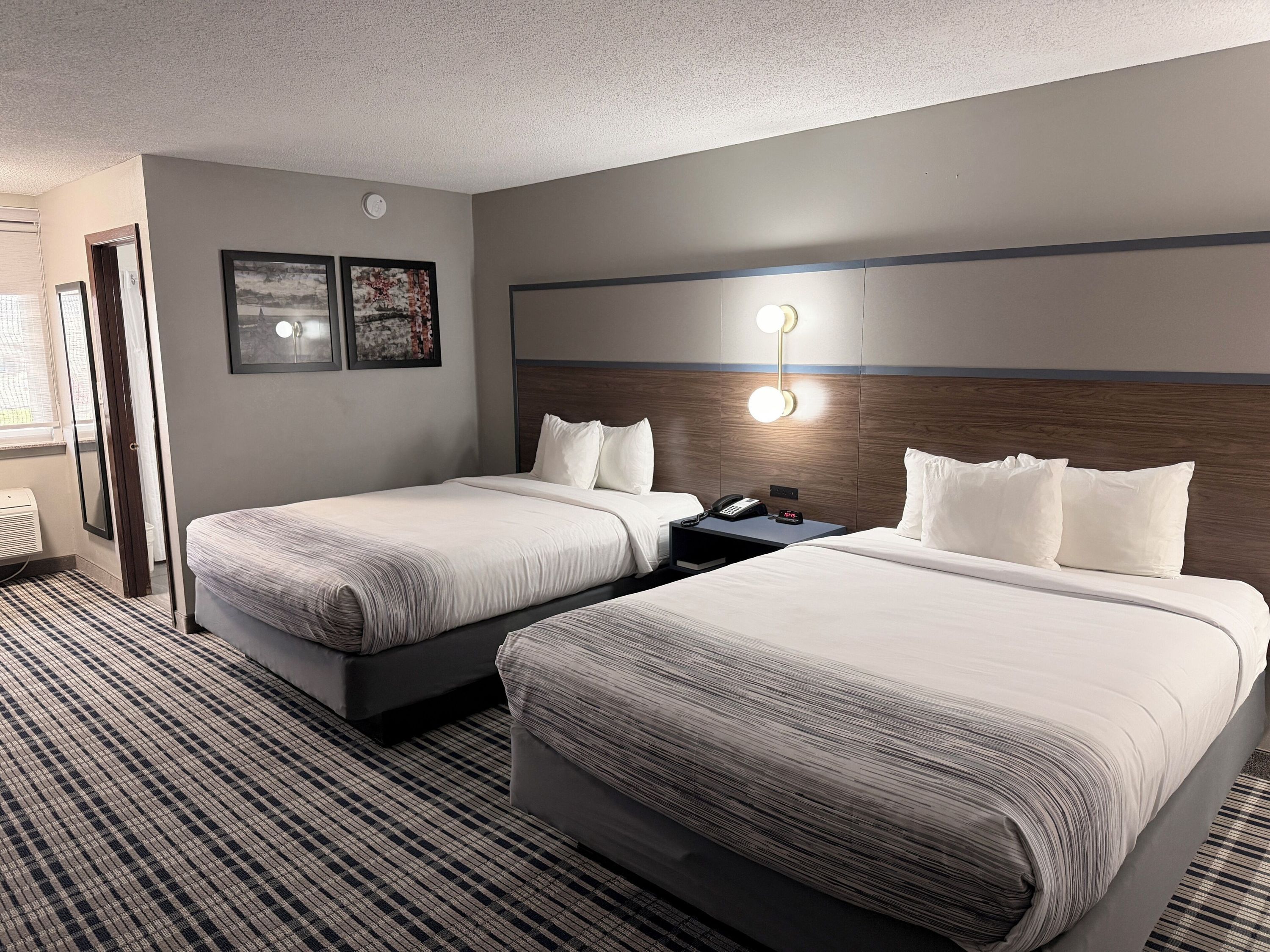 AmericInn by Wyndham Appleton Downtown - Appleton