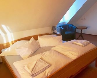 Lamm Hotel-Restaurant - Dettingen unter Teck - Habitación