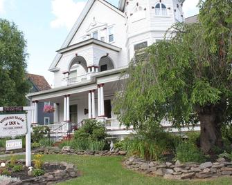 Victorian Charm Inn - Towanda - Gebouw