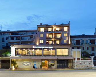 Best Western PLUS La Corniche - Toulon - Bygning