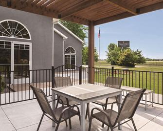 Country Inn & Suites by Radisson, Cottage Grove - Cottage Grove - Balcony