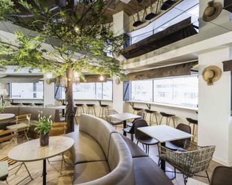 ibis Styles Lisboa Centro Marquês de Pombal - ליסבון - מסעדה