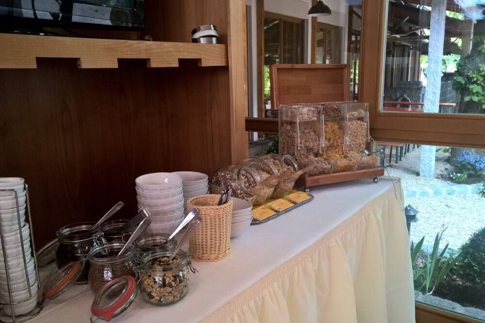 Gasthof Ulrich Meyer - Landshut - Buffet