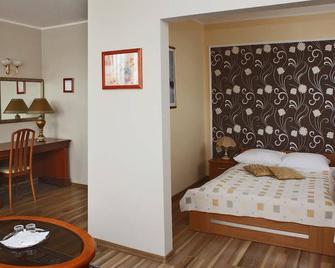 Hotel Renusz - Danzig - Schlafzimmer