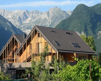 Hotel Sanje ob Soci - Bovec - Building