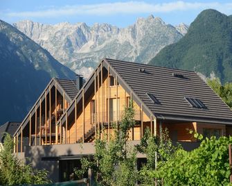 Hotel Sanje ob Soci / - Bovec - Gebäude