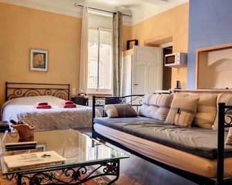 Résidence Verdi - Appartements meublés en centre ville - Bédarieux - Chambre