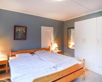 4 Bedroom Gorgeous Home In Kalv - Svanabo - Habitación