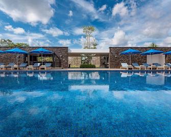 The Residence Bintan - Bintan Pesisir - Piscina