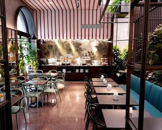 فندق سانبي ميلانو - ميلان - مطعم