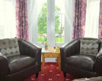 Kilbrannan Guest House - Great Yarmouth - Living room