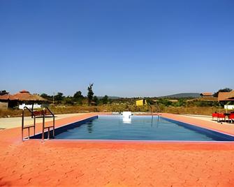 Hotel Kanha (Treasure In Forest) - Kanha - Bazén