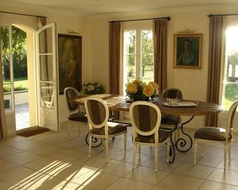 L'Oisette - Epiniac - Dining room