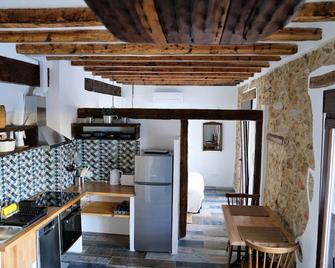 Elegante Apartamento frente al Puerto de Denia - Denia - Keittiö