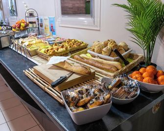 Brit Hotel Reims La Pompelle - Reims - Buffet