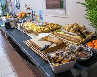 Brit Hotel Reims La Pompelle - Reims - Buffet