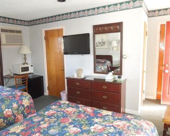 Wagon Wheel Inn - Lenox
