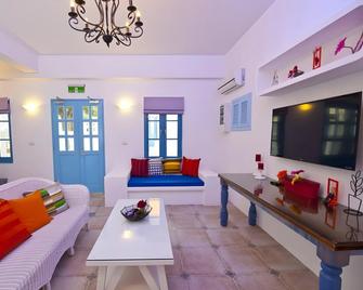 Bethlehem B&B Kenting - Hengchun Township - Living room