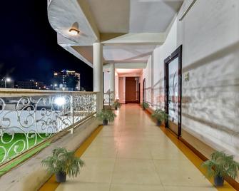 Hotel O Utsav Vatika Hotel - Kota - Balcony