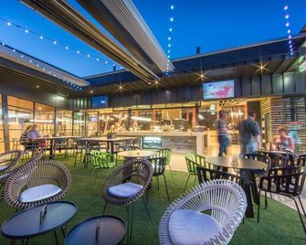 Highlander Hotel - Gilles Plains - Restaurante