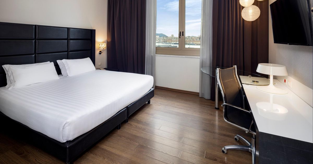 holiday inn genoa city an ihg hotel