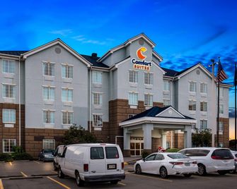 Comfort Suites New Orleans East - ניו אורלינס - בניין