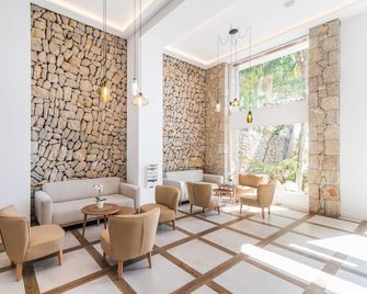 Hotel Na Taconera - Capdepera - Lounge