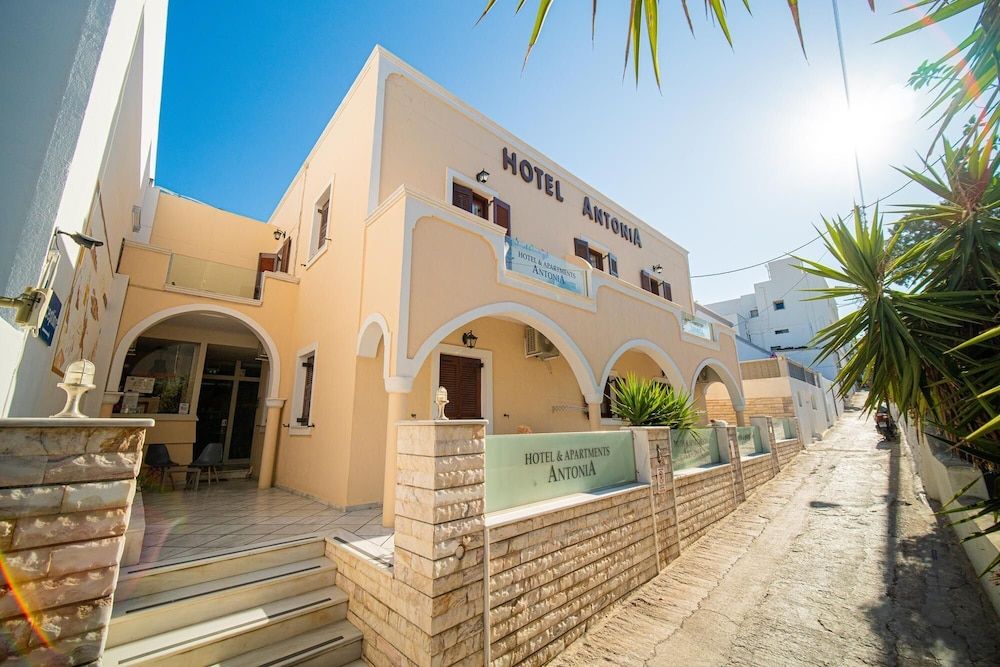 Antonia Apartments - Thera - Building
