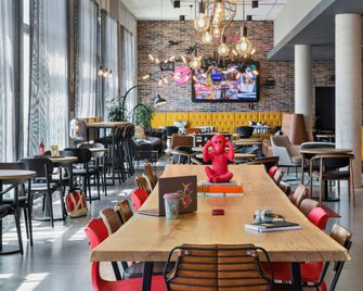 Moxy Frankfurt Airport Kelsterbach - Kelsterbach - Restaurant