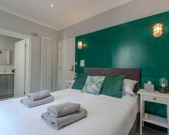 The Southport Seaside Snug Suites - Southport