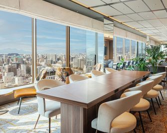 Ana Crowne Plaza Hiroshima By IHG - הירושימה - מסעדה