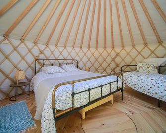 Les Yourtes de Provence - Saint-Paulet-de-Caisson