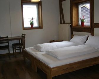 Hotel Alt Vinnhorst - האנובר - חדר שינה