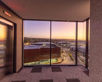 Mantra Tonsley Adelaide - Adelaide - Balcony