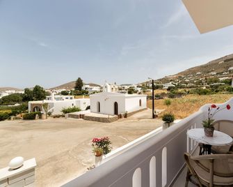 Panos Studios - Parikia - Balkon
