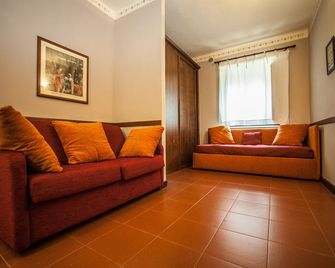 Il Poggio degli Olivi - Bettona - Salon