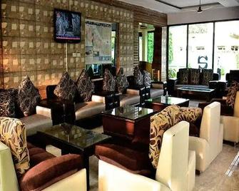 Hotel Les Gens de Mer - Boulogne-sur-Mer - Lounge