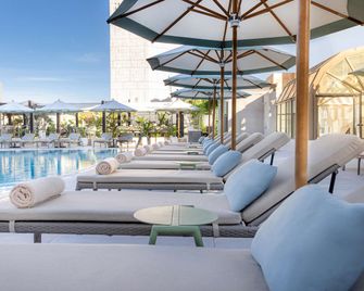 Signia by Hilton Amman - עמאן - בריכה