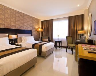 The Victoria Hotel Yogyakarta - Yogyakarta - Bedroom