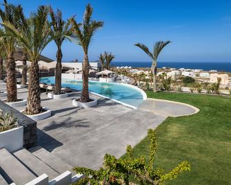 Palm Island Suites - Imerovigli - Pool