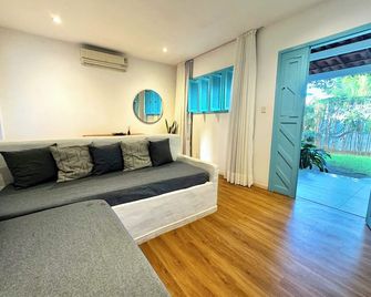 Pousada Ilha do Vento - São Miguel do Gostoso - Living room