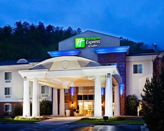 Holiday Inn Express Hotel & Suites Cherokee-Casino, An IHG Hotel - Cherokee - Building