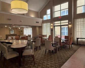 홈우드 스위트 그랜드 래피즈 그랜드 래피즈 - 그랜드래피즈 - 로비