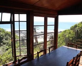 Shack on Supers - Jeffreys Bay - Balkon